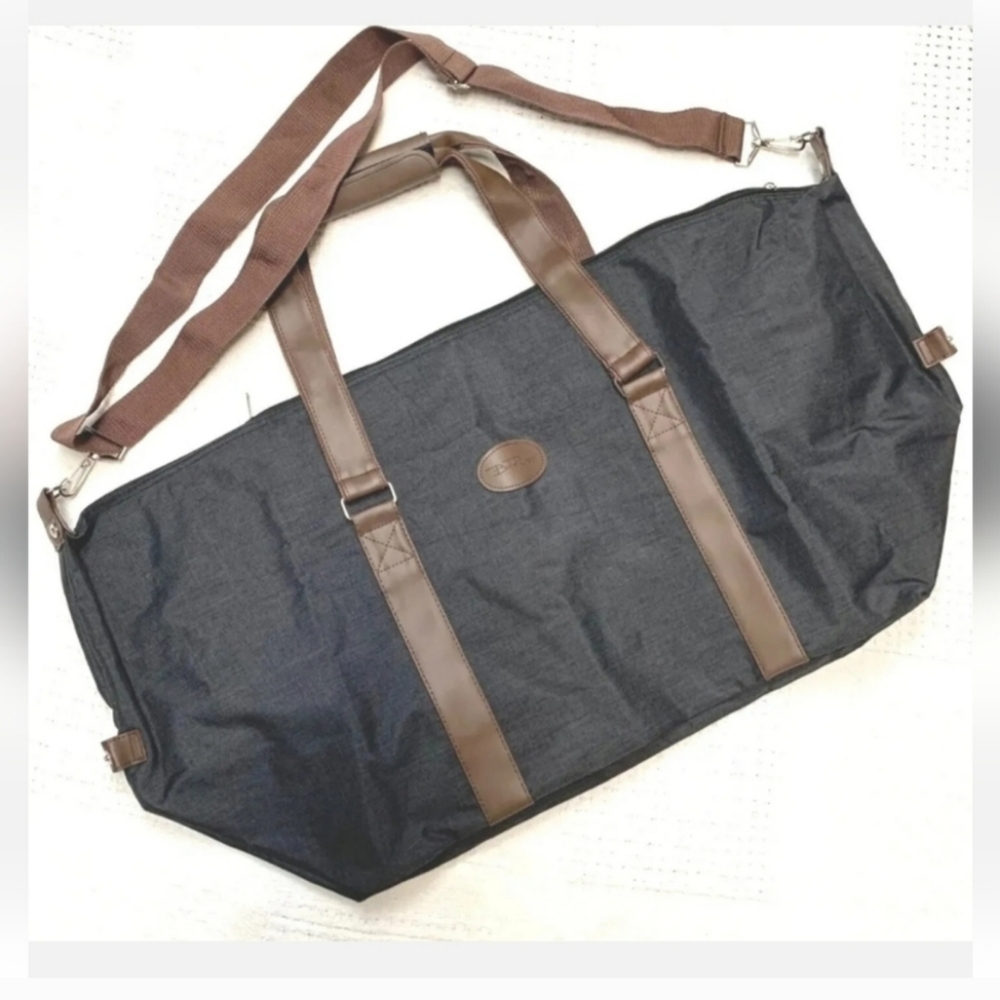 Bella Russo Travel Luggage Bag Large Carry-on" with Strap and Handle Gray